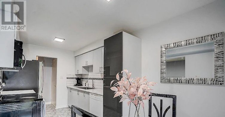 51 Steepleview Crescent, Richmond Hill, ON, L4C 9R3 - 28