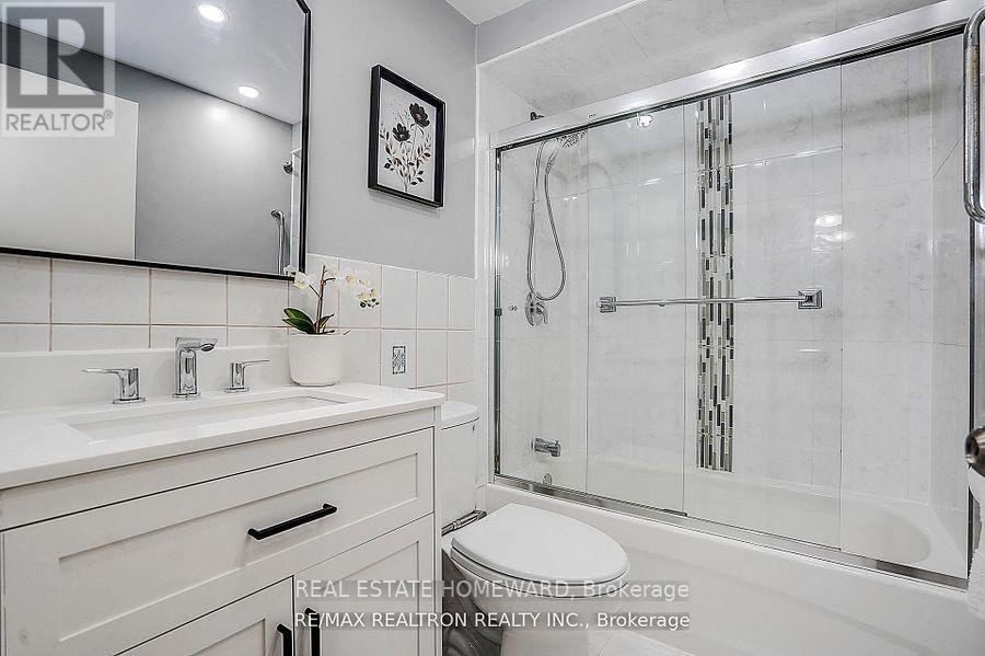 51 Steepleview Crescent, Richmond Hill, ON, L4C 9R3 - 32
