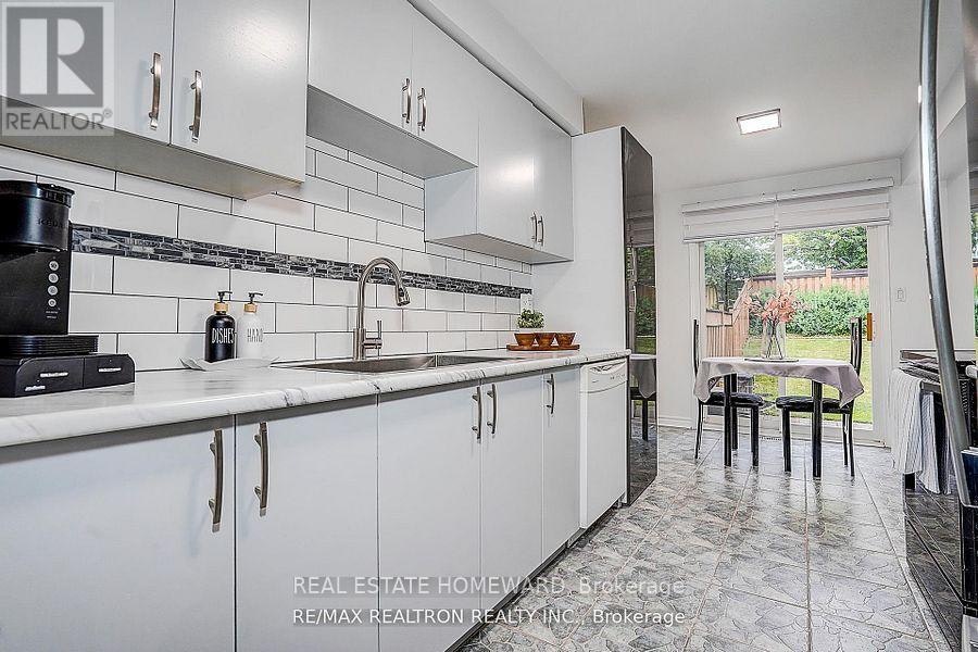 51 Steepleview Crescent, Richmond Hill, ON, L4C 9R3 - 26