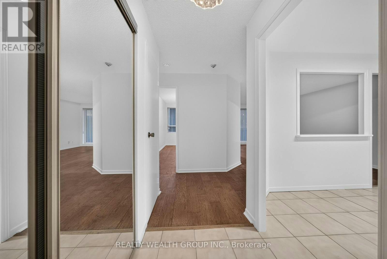 307-155 Main Street N, Newmarket, ON, L3Y 8C2 - 9