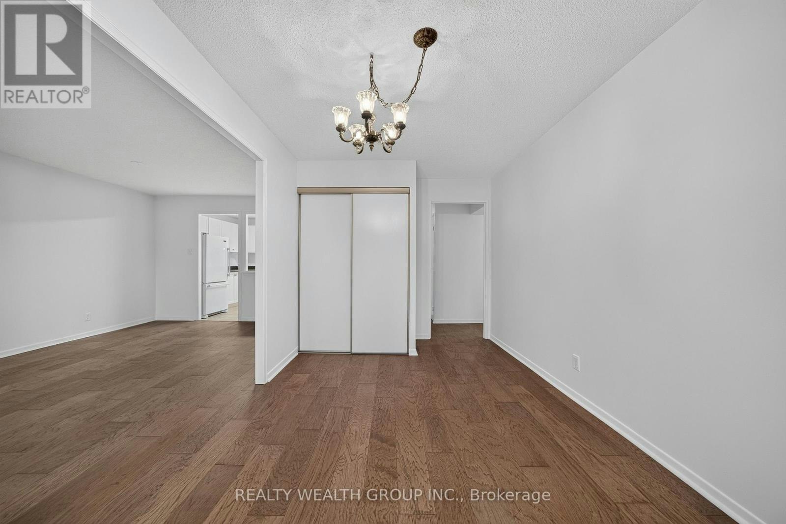 307-155 Main Street N, Newmarket, ON, L3Y 8C2 - 19