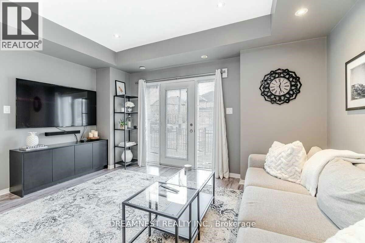 5-5005 Oscar Peterson Boulevard, Mississauga, ON, L5M 0P4 - 5