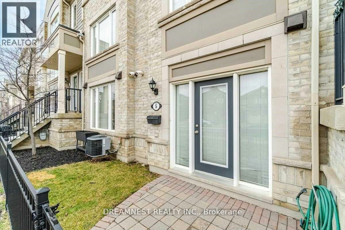 5-5005 Oscar Peterson Boulevard, Mississauga, ON, L5M 0P4 - 2