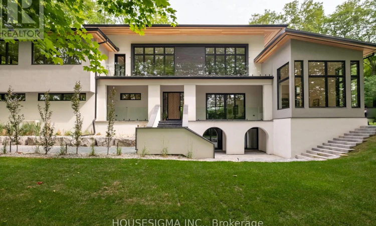 7 Maple Meadow Court