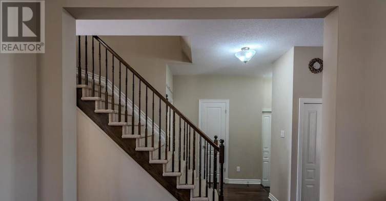 845 Contour Street, Ottawa, ON, K1W 0G6 - 6