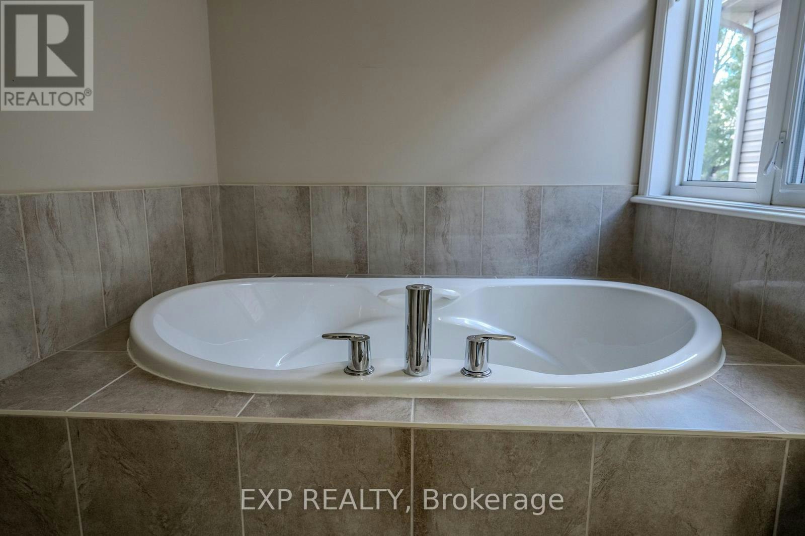 845 Contour Street, Ottawa, ON, K1W 0G6 - 23