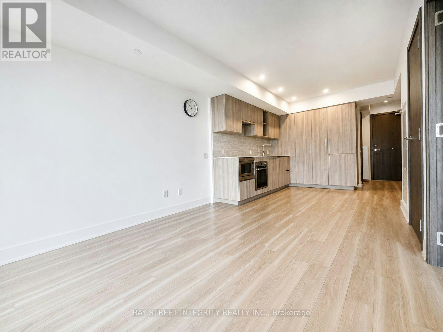 2001-19 Bathurst Street, Toronto, ON, M5V 0N2 - 5