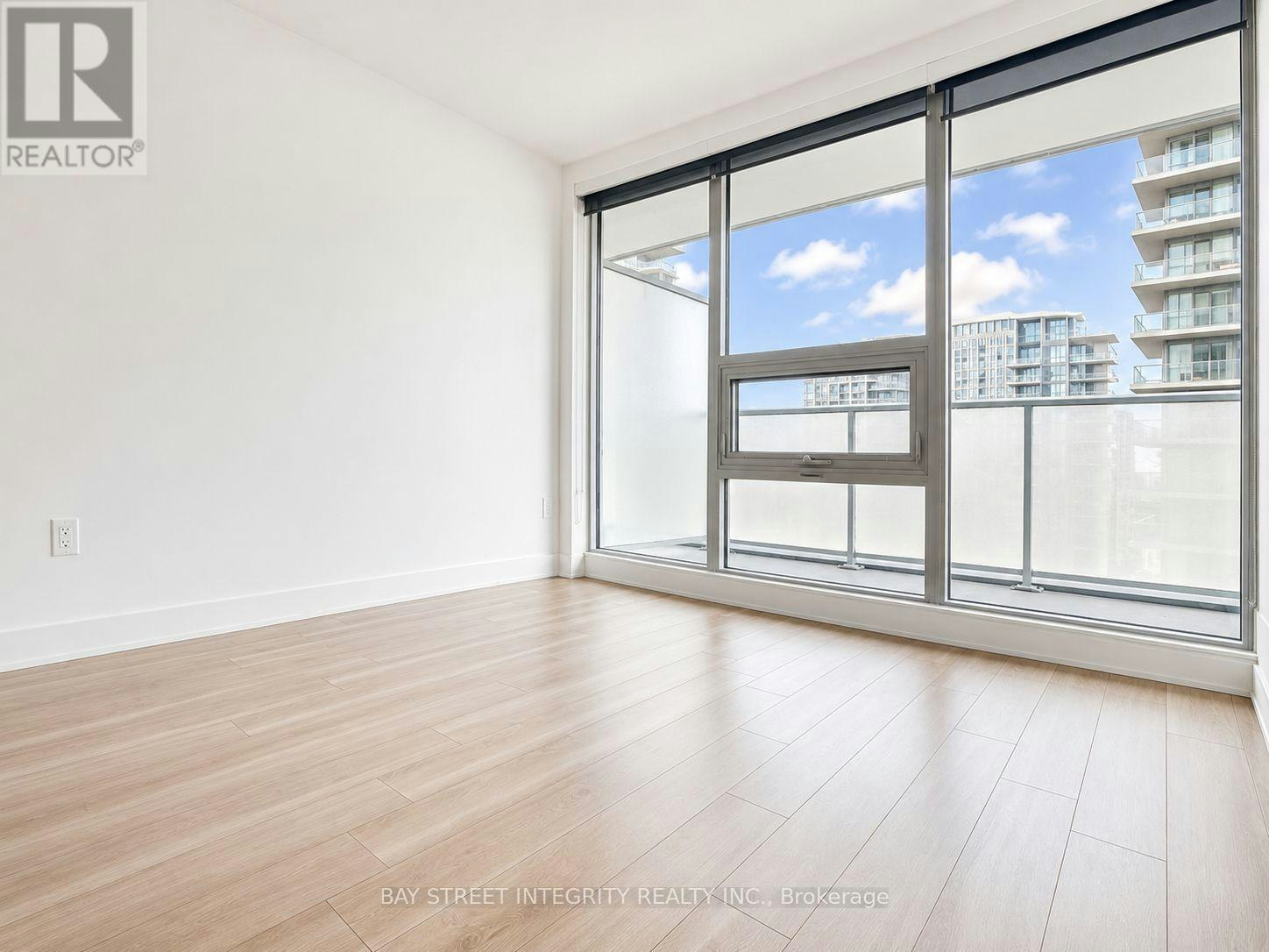 2001-19 Bathurst Street, Toronto, ON, M5V 0N2 - 9