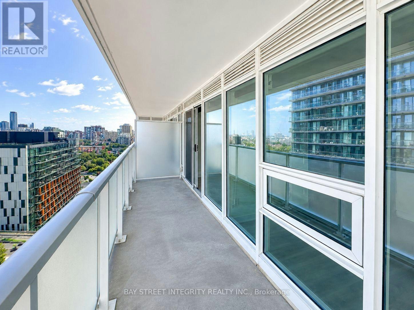 2001-19 Bathurst Street, Toronto, ON, M5V 0N2 - 11