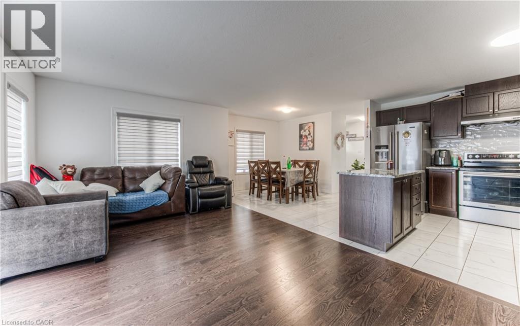 513 Woodlea Court, Kitchener, ON, N2R 1R7 - 13