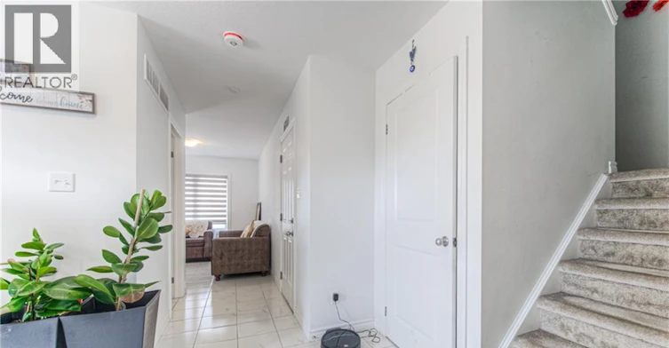 513 Woodlea Court, Kitchener, ON, N2R 1R7 - 4