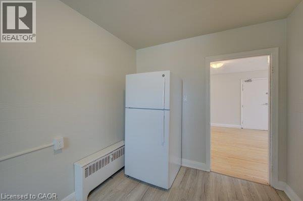 141 Chapel Street, Kitchener, ON, N2H 2T6 - 9