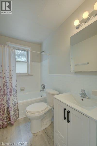 141 Chapel Street, Kitchener, ON, N2H 2T6 - 13