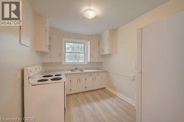 141 Chapel Street, Kitchener, ON, N2H 2T6 - 6