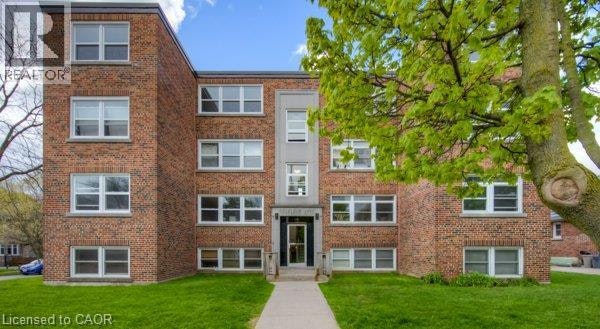 141 Chapel Street, Kitchener, ON, N2H 2T6 - 22
