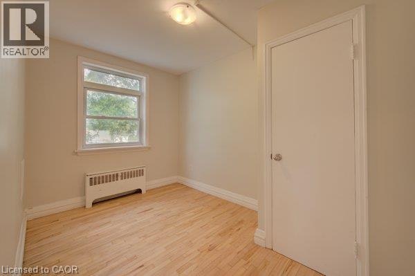 141 Chapel Street, Kitchener, ON, N2H 2T6 - 11