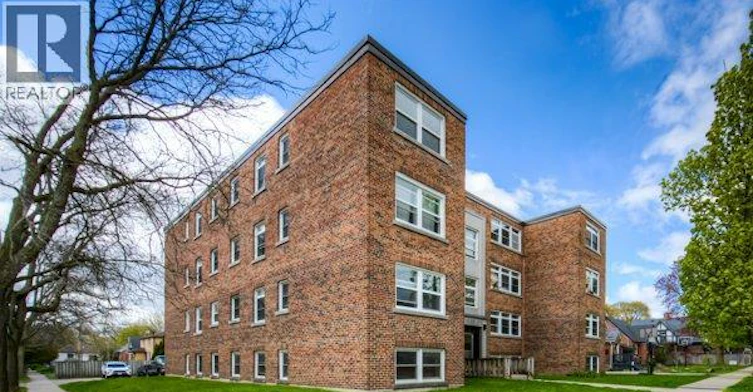 141 Chapel Street, Kitchener, ON, N2H 2T6