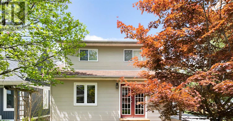 1-487 John M, Windsor, ON, N8P 1C1