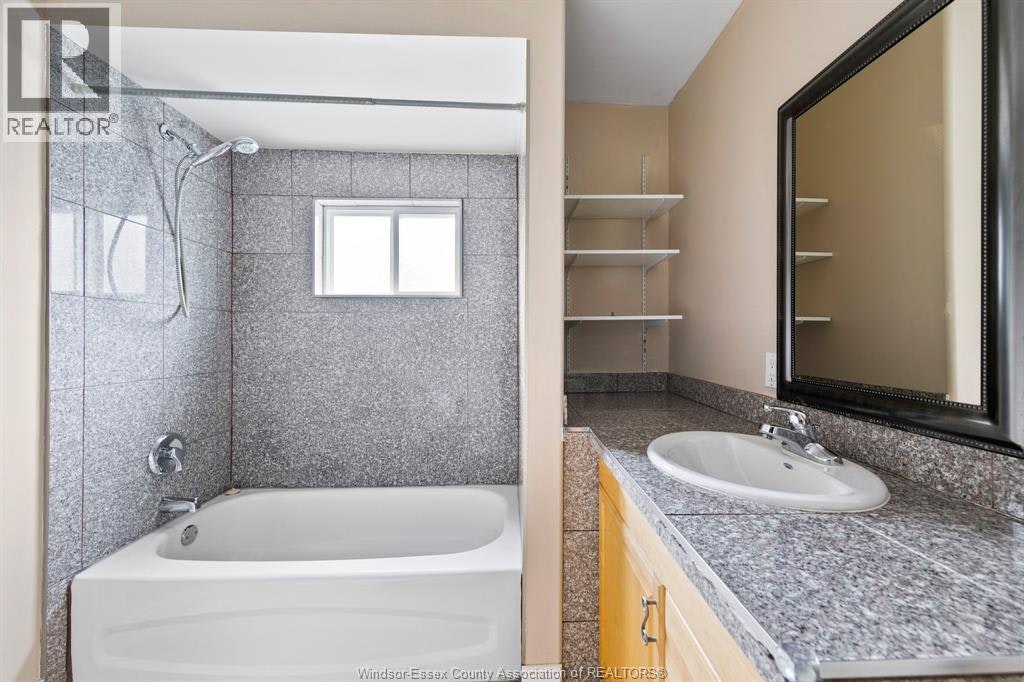 1-487 John M, Windsor, ON, N8P 1C1 - 18