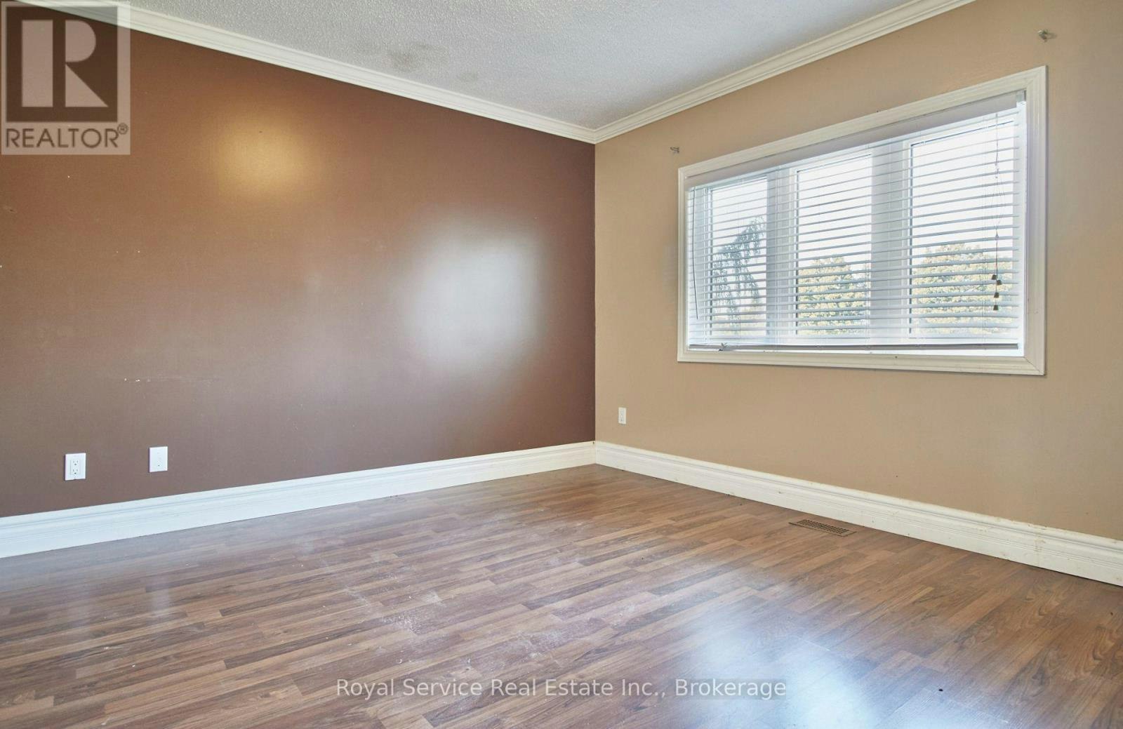 650 Lake Ridge Road, Whitby, ON, L1Z 1W9 - 16