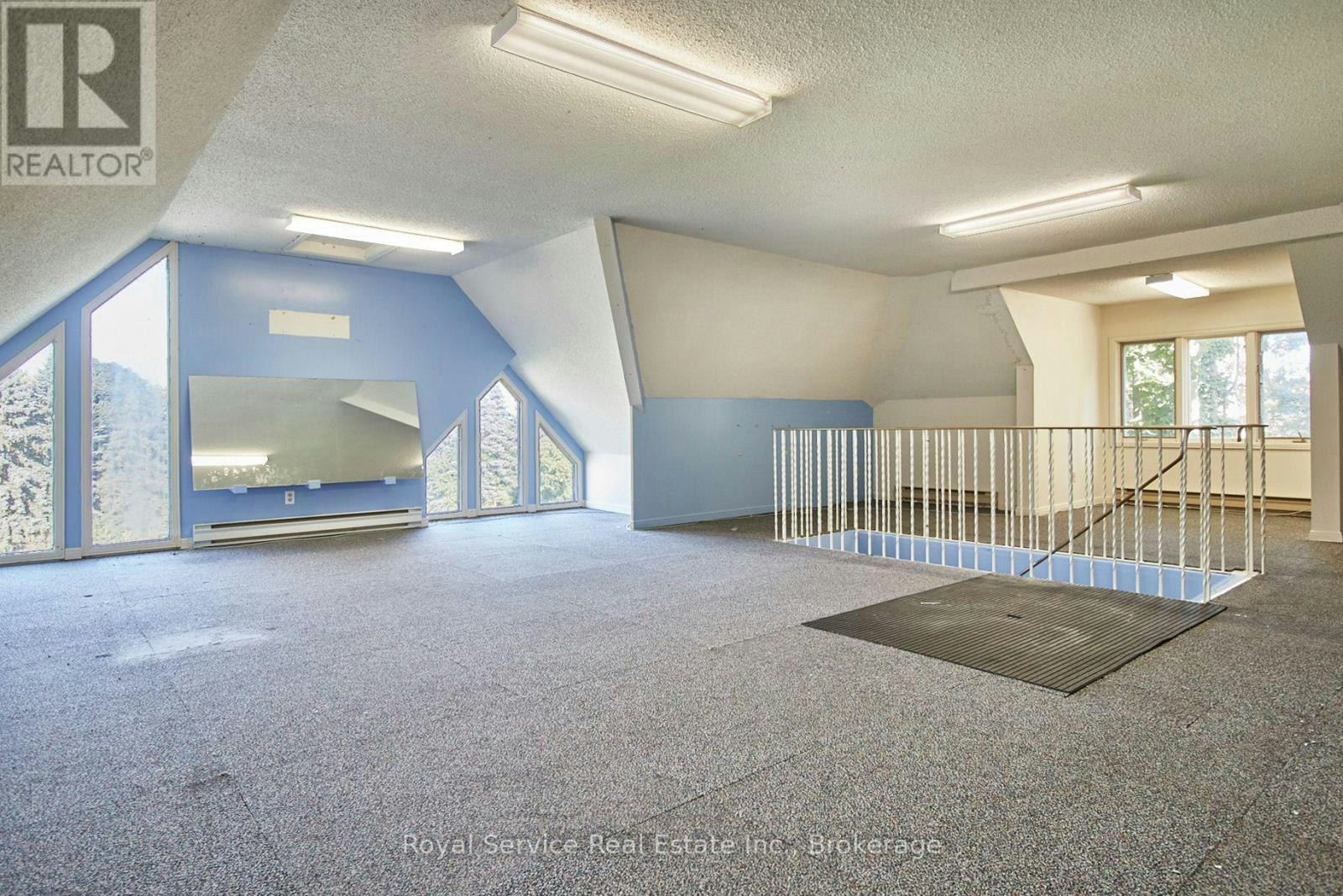650 Lake Ridge Road, Whitby, ON, L1Z 1W9 - 19