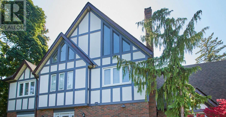 650 Lake Ridge Road, Whitby, ON, L1Z 1W9 - 4