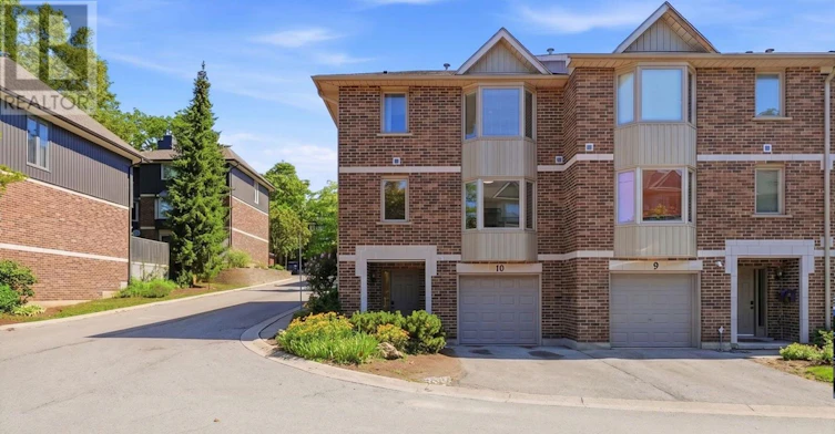 10-1548 Richmond Street, London, ON, N6G 4W7