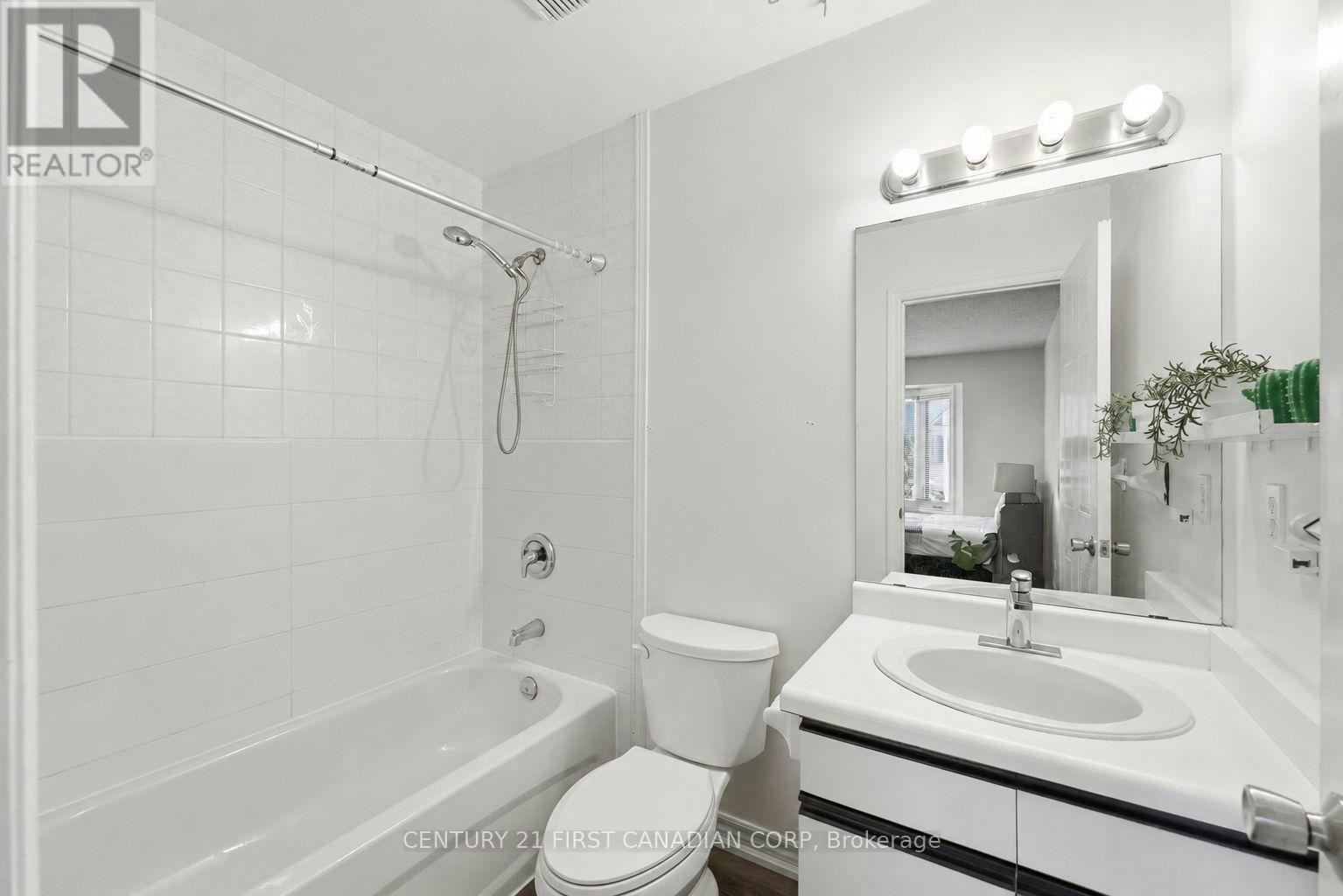10-1548 Richmond Street, London, ON, N6G 4W7 - 27