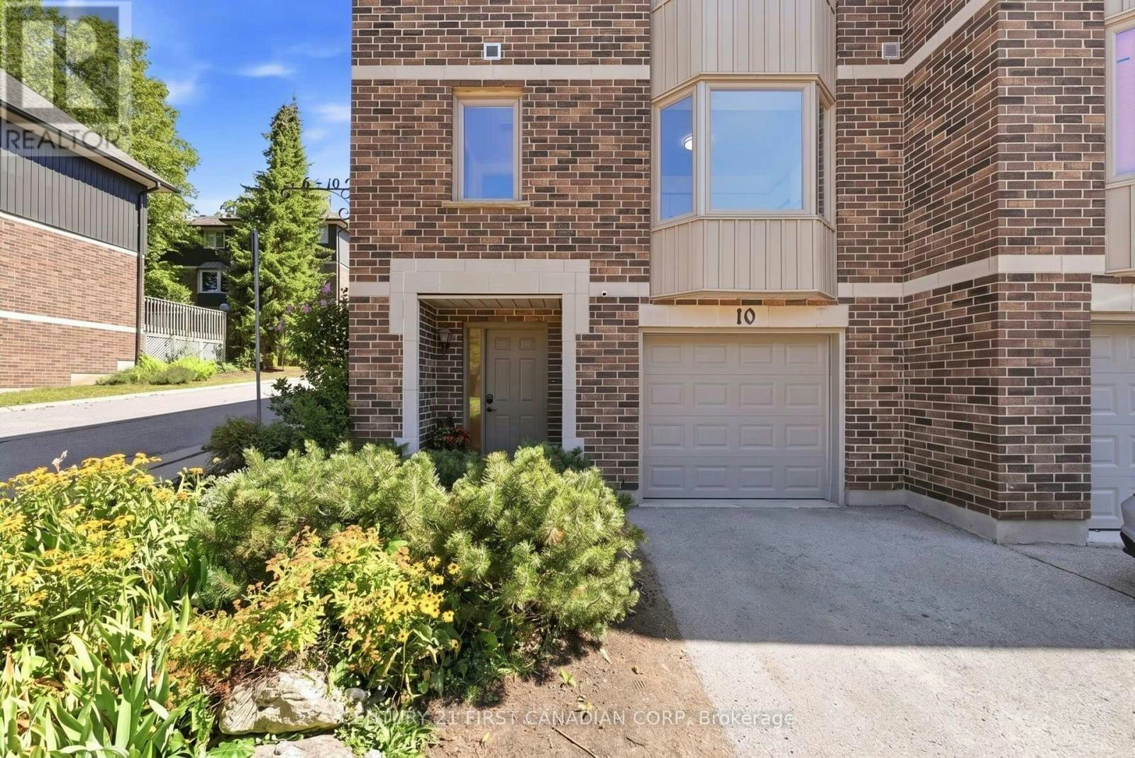 10-1548 Richmond Street, London, ON, N6G 4W7 - 2