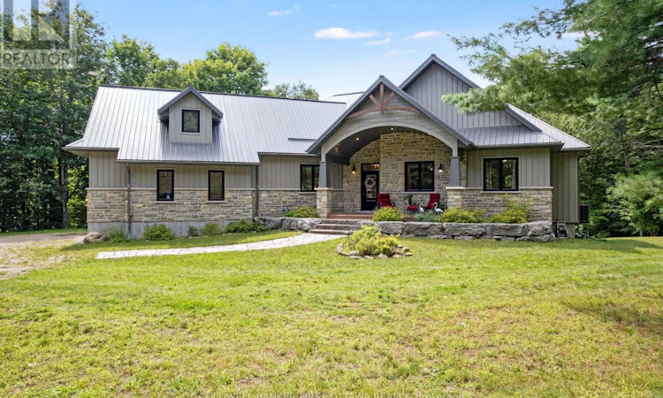 944 Mclaren Road