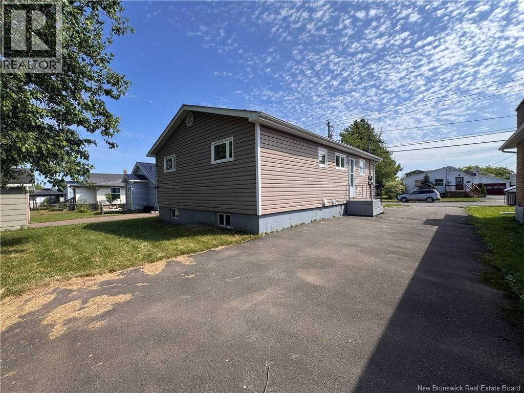 118 Cedar Street, Moncton, NB, E1C 7L4