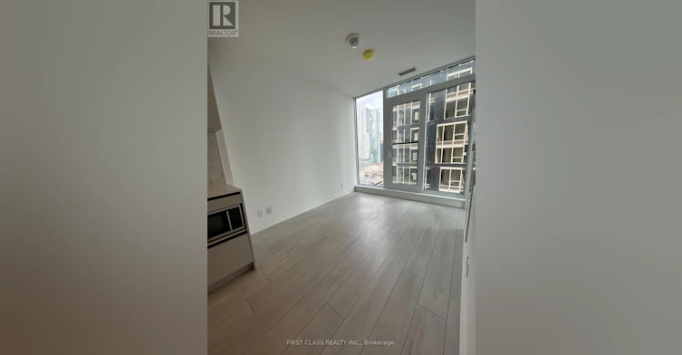 2710-55 Mercer Street, Toronto, ON, M5V 0W4 - 4