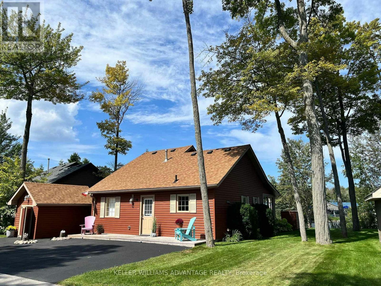 10 Cabin Crescent, Wasaga Beach, ON, L9Z 1X7