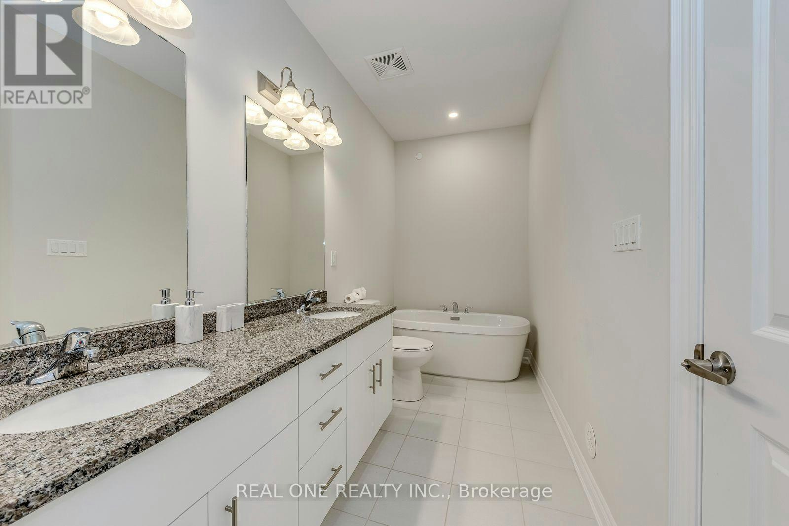 44-2140 Trafalgar Road, Oakville, ON, L6H 8A5 - 44