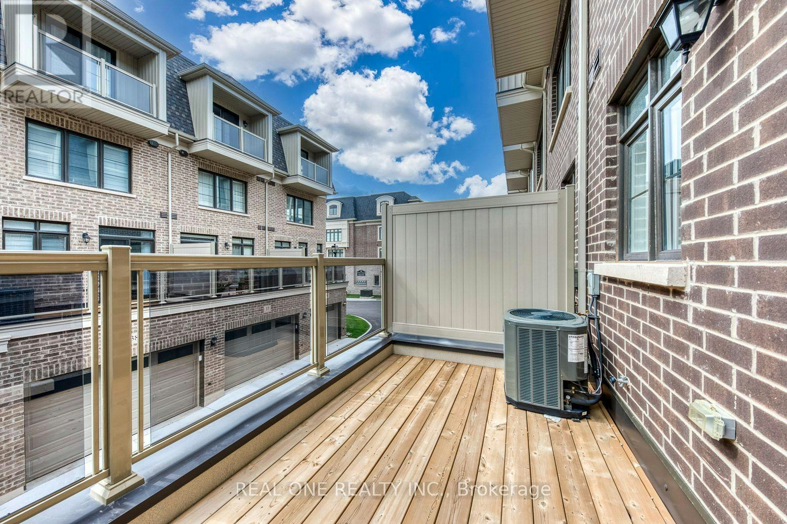 44-2140 Trafalgar Road, Oakville, ON, L6H 8A5 - 25