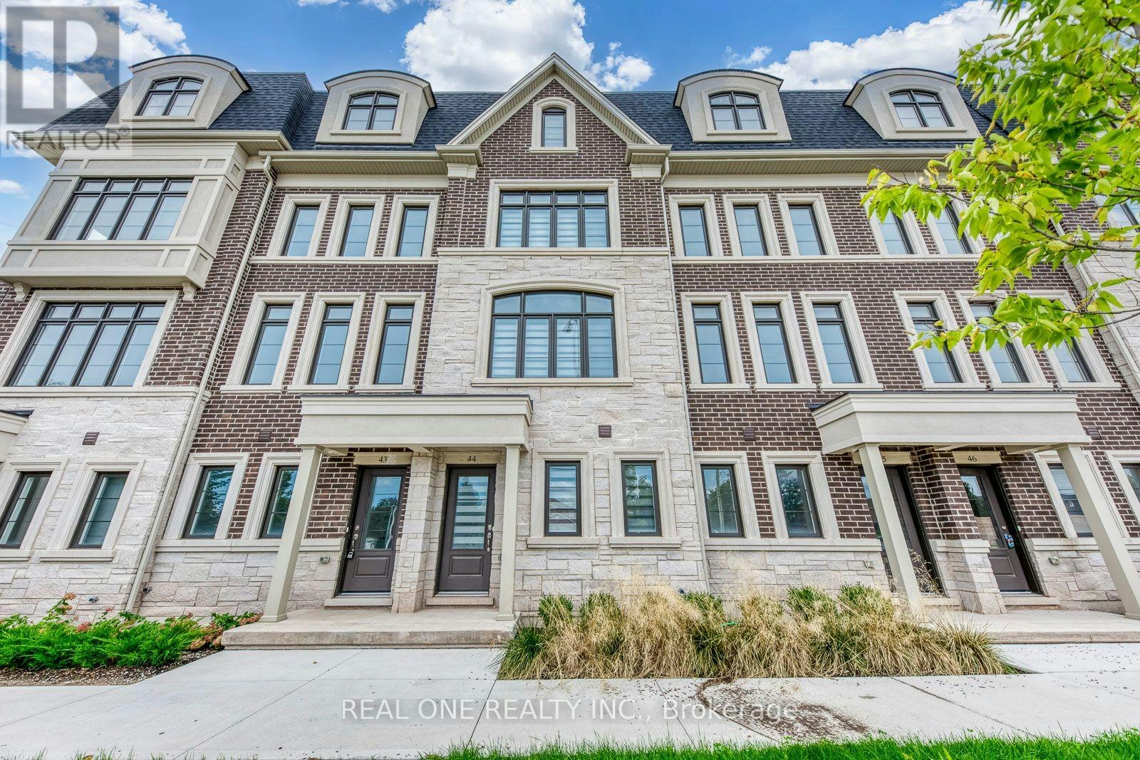 44-2140 Trafalgar Road, Oakville, ON, L6H 8A5 - 3