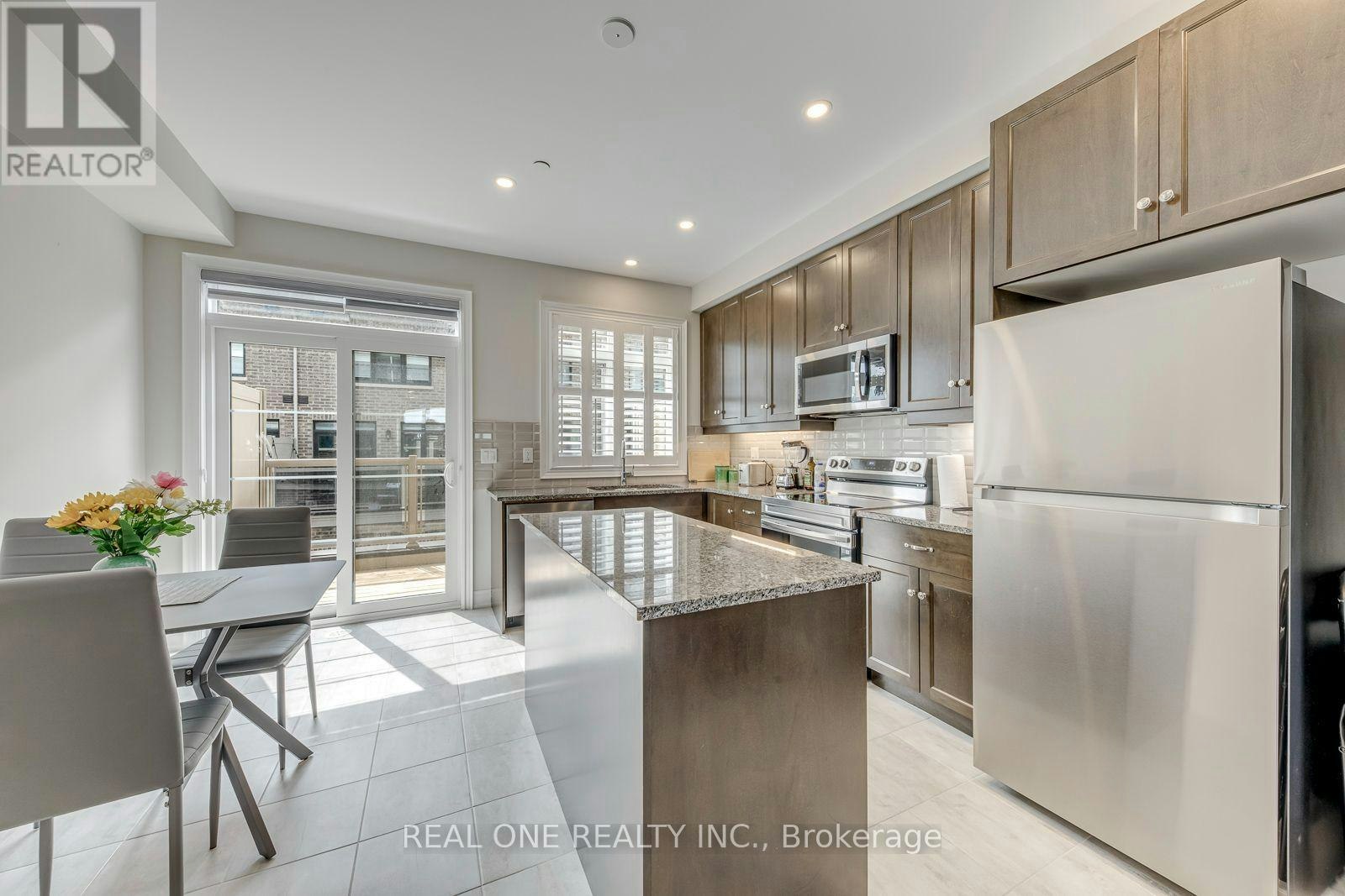 44-2140 Trafalgar Road, Oakville, ON, L6H 8A5 - 17