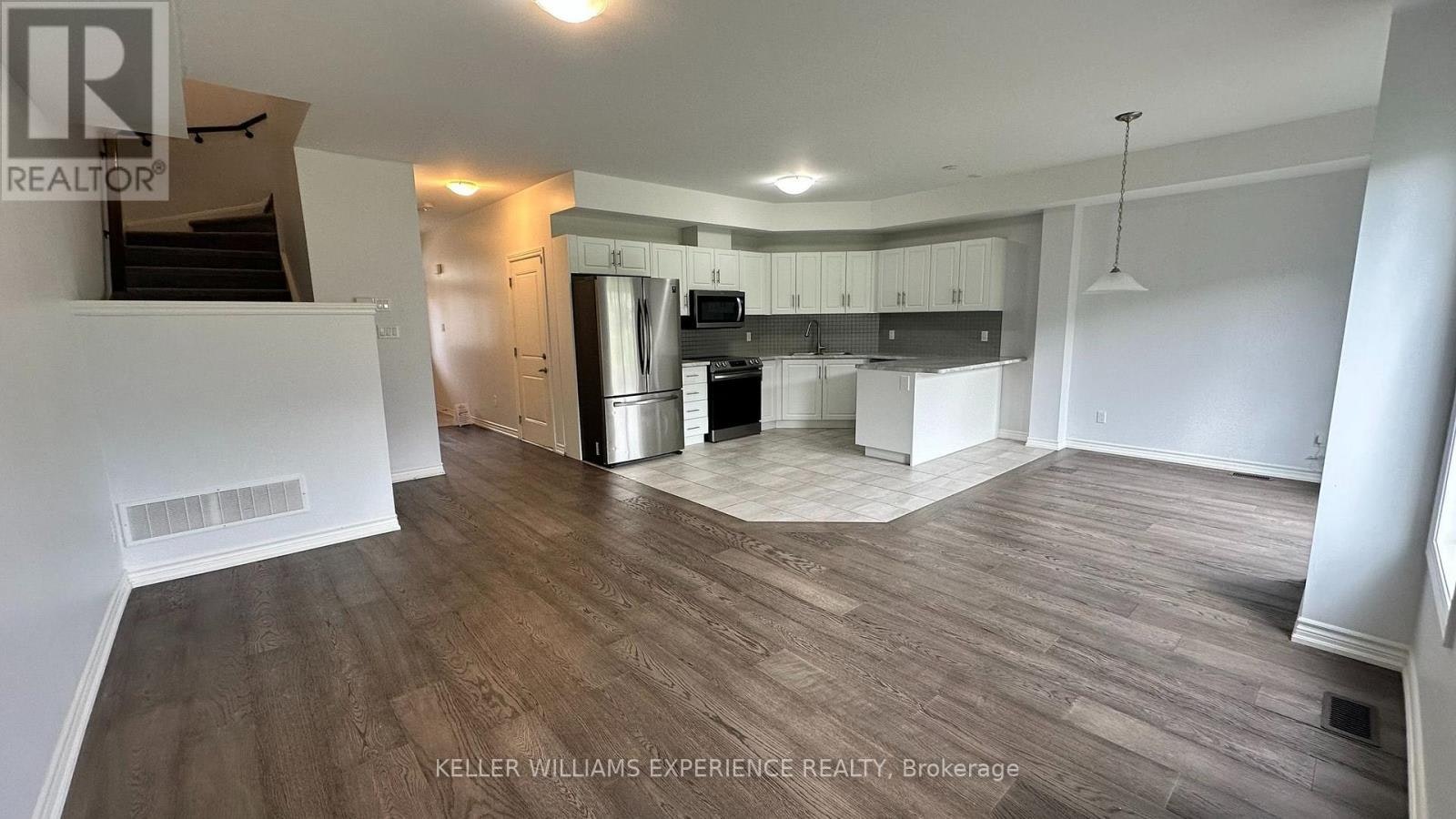 104 Addison Street, Blue Mountains, ON, N0H 1J0 - 6