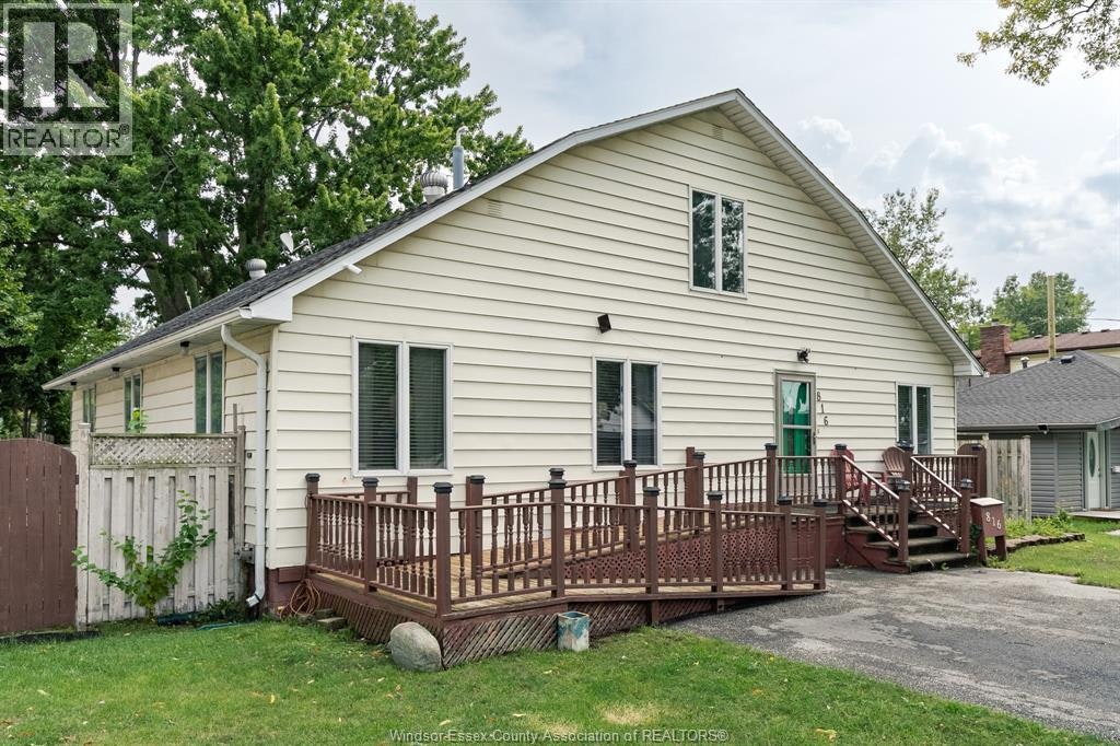 816 Elinor Street, Windsor, ON, N8P 1E4
