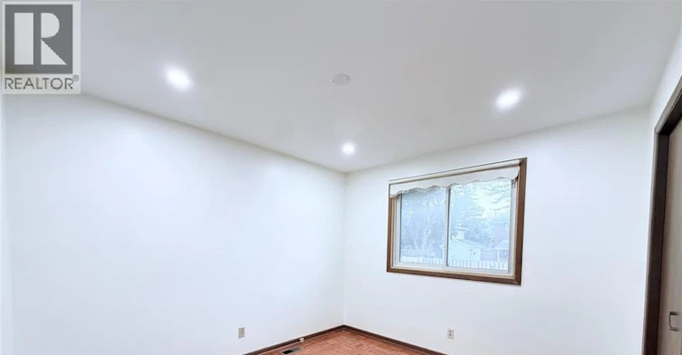 UPPER-9495 Beachdale, Windsor, ON, N8R 1S4 - 11