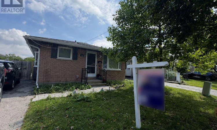 110 Muriel Crescent
