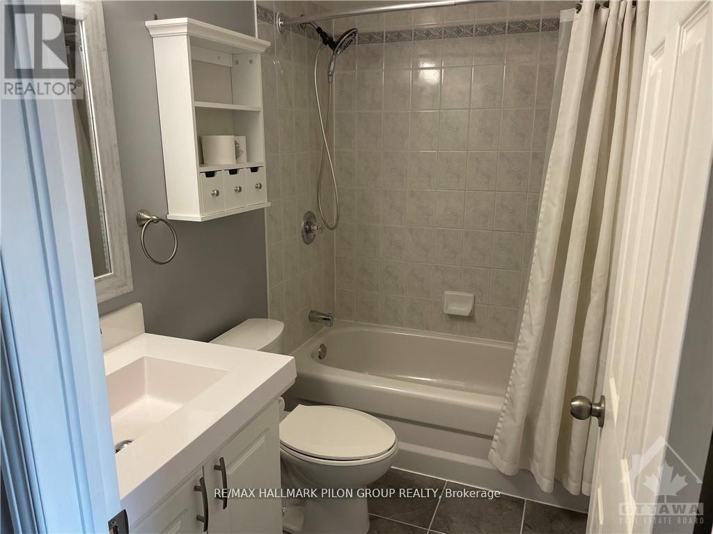 1577 Duplante Avenue, Ottawa, ON, K4A 4A1 - 9