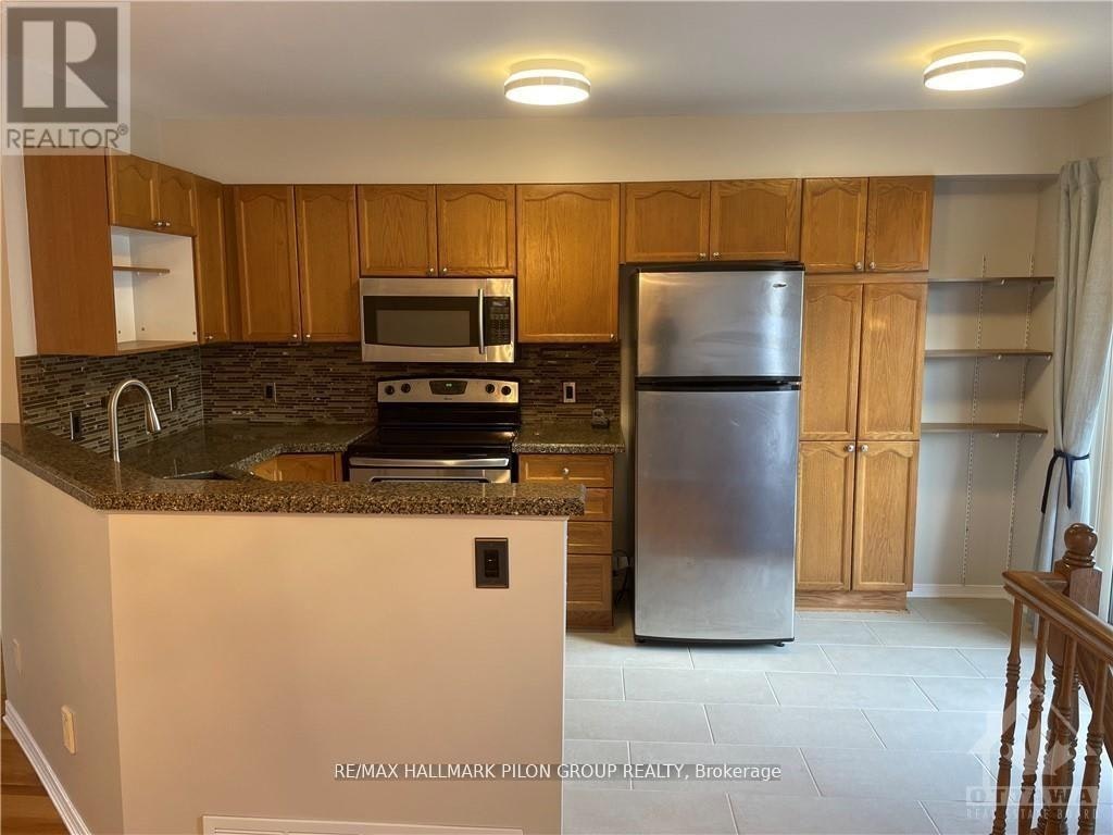 1577 Duplante Avenue, Ottawa, ON, K4A 4A1 - 4