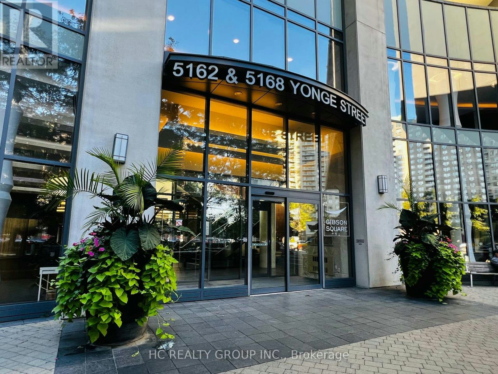 1712-5168 Yonge Street, Toronto, ON, M2N 5P6