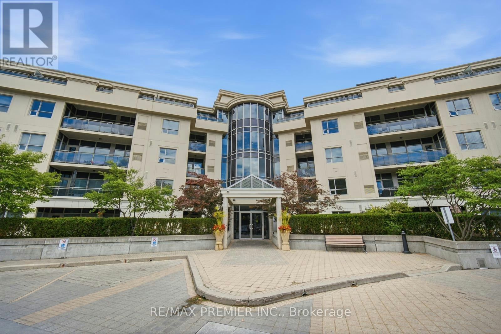 217-8201 Islington Avenue, Vaughan, ON, L4L 9S6