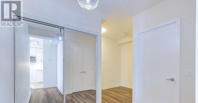 2809-3975 Grand Park Drive, Mississauga, ON, L5B 0K4 - 7