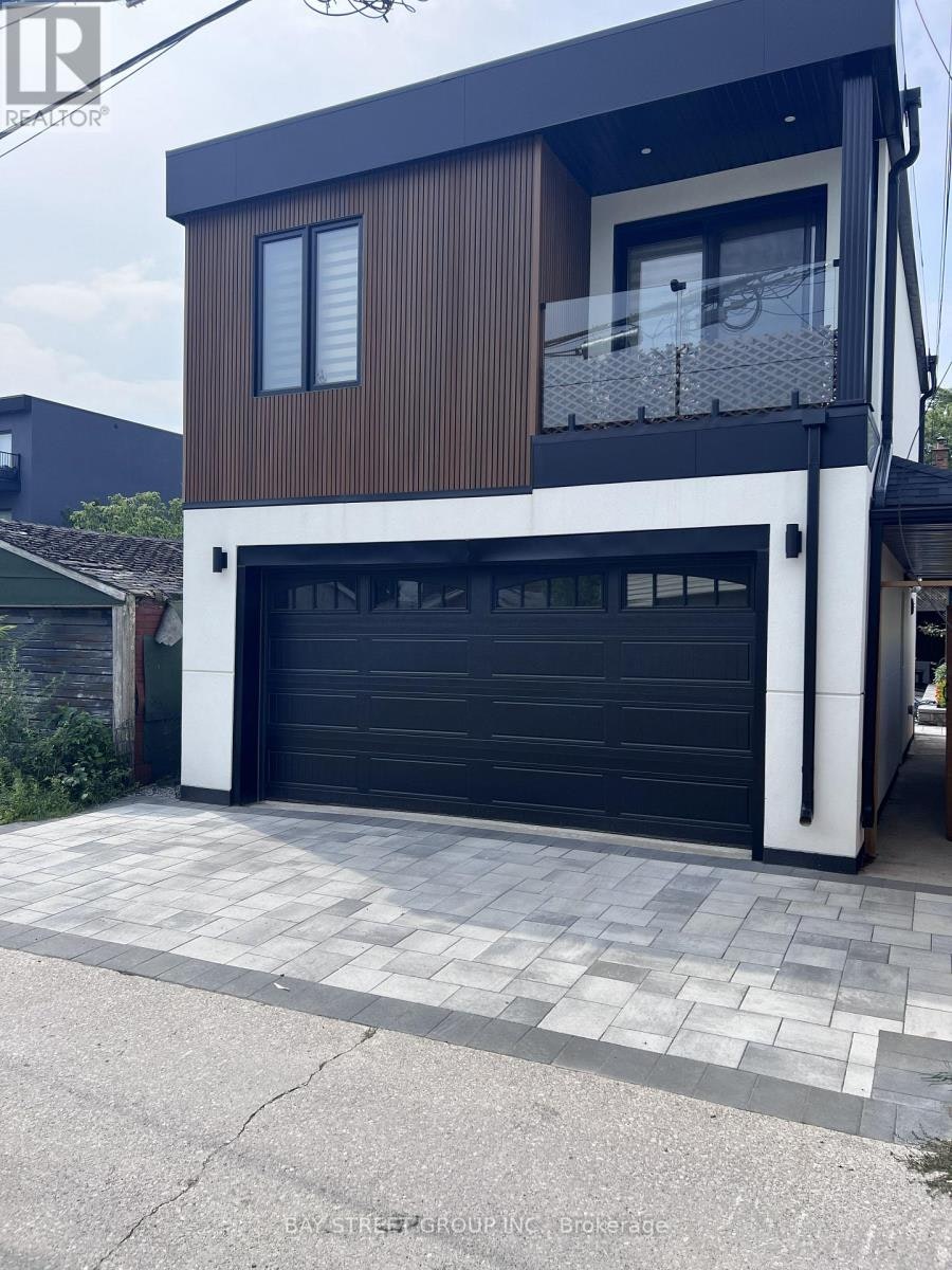 51 Batavia Avenue, Toronto, ON, M6N 4A1 - 2