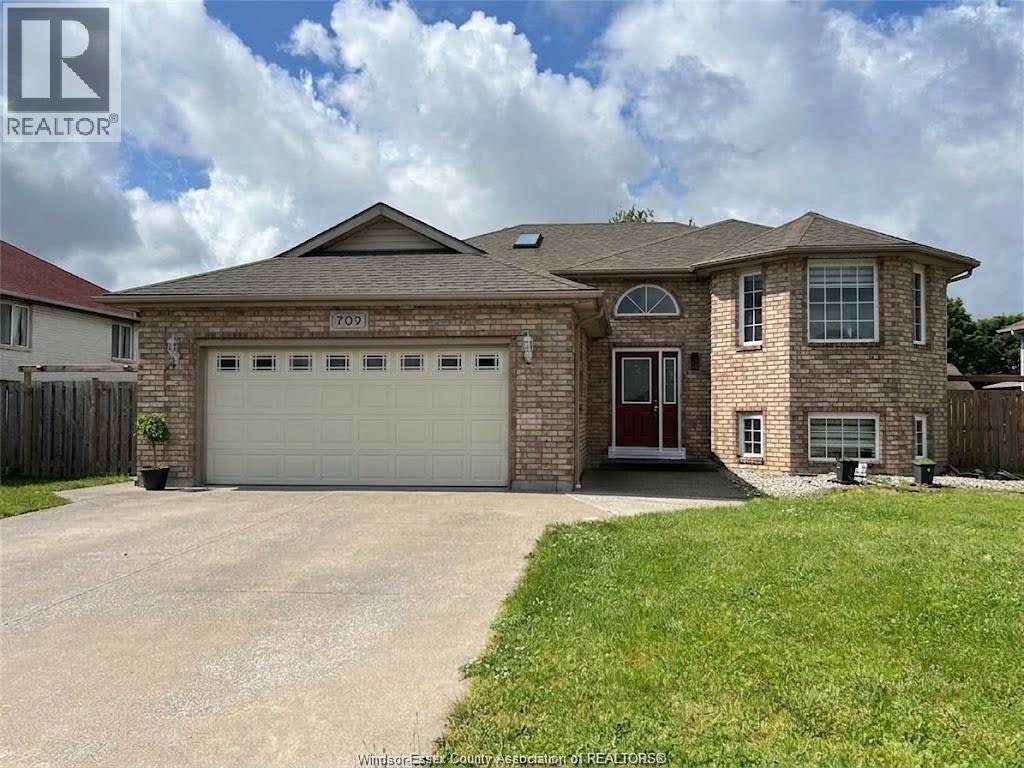 LOWER-709 Havens Drive, Windsor, ON, N9G 2S5