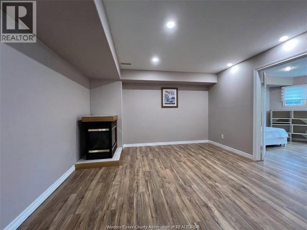 LOWER-709 Havens Drive, Windsor, ON, N9G 2S5 - 3