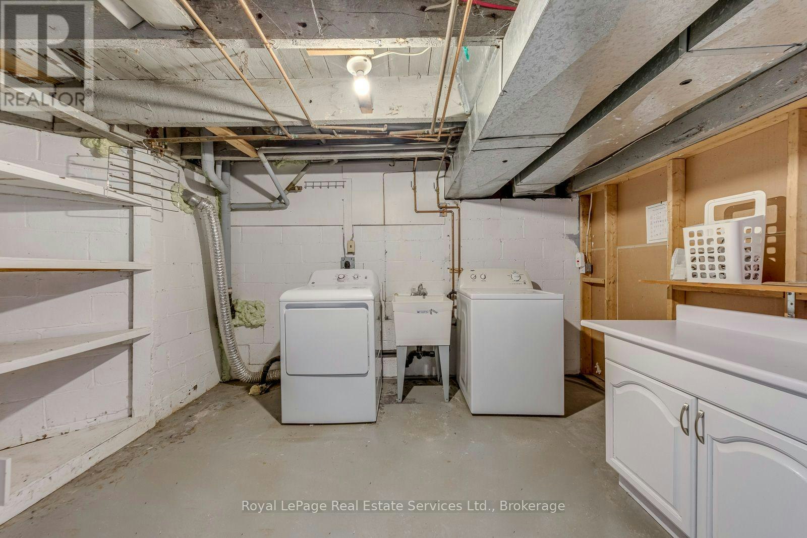 21 Centre Street S, Brampton, ON, L6W 2X7 - 23